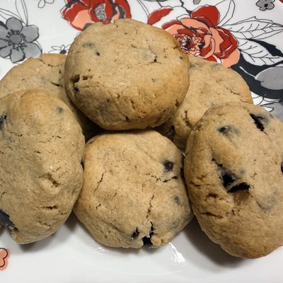 Keto Chocolate Chip Cookies 