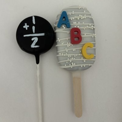 One Cake Pop & One Cake Popsicle 