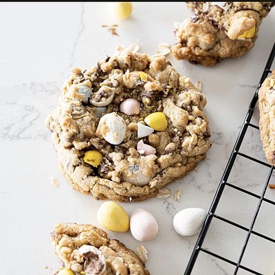 Cadbury Mini Chocolate Egg Cookies