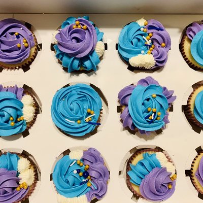 Basic Cupcakes Vanilla Almond