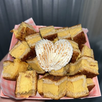 Pumpkin Churro Cheesecake Bites