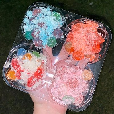 4 Flavor Gusher Flight