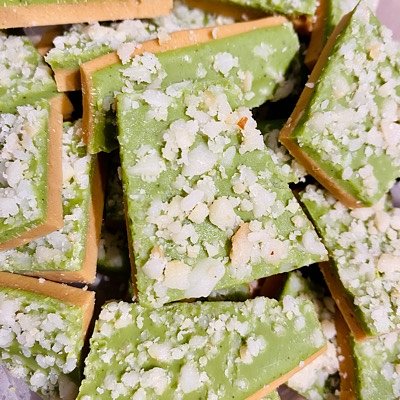 4oz Matcha & Macadamia Nuts