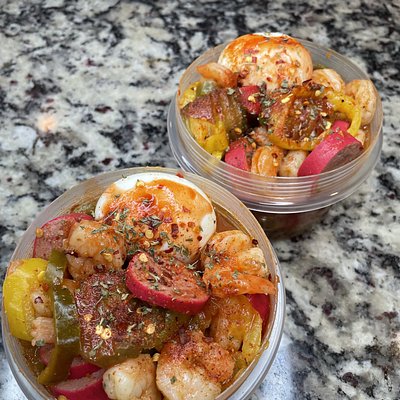 𝐒mall 🍤 & 𝐒ausag𝐞 𝐒picy 𝐁owl 🔥 🌶️