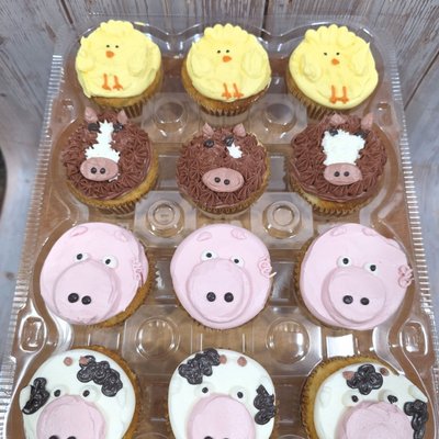 Decorated Standard Cupcakes 