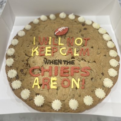 Chiefs Cookie Cakes 