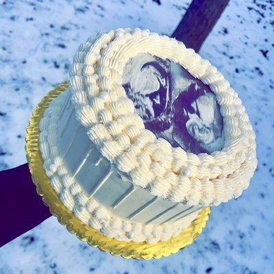 Custom Burn Image Cake