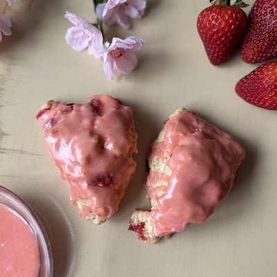 Strawberry Sourdough Scones, 2 Count