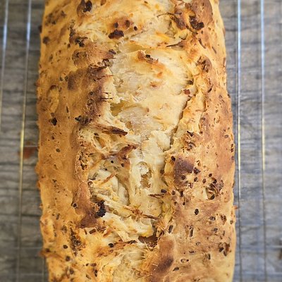 Cheddar & Bacon Loaf 🥓🧀