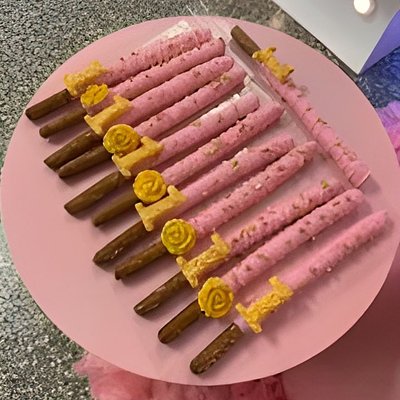Customized Chocolate Covered Pretzels 