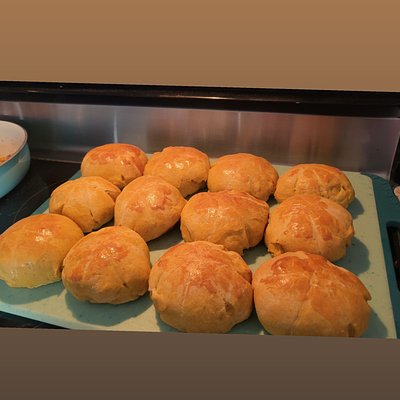 Turkish Pumpkin Rolls (4 Count)