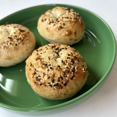 Bagel // Everything Sourdough Bagels