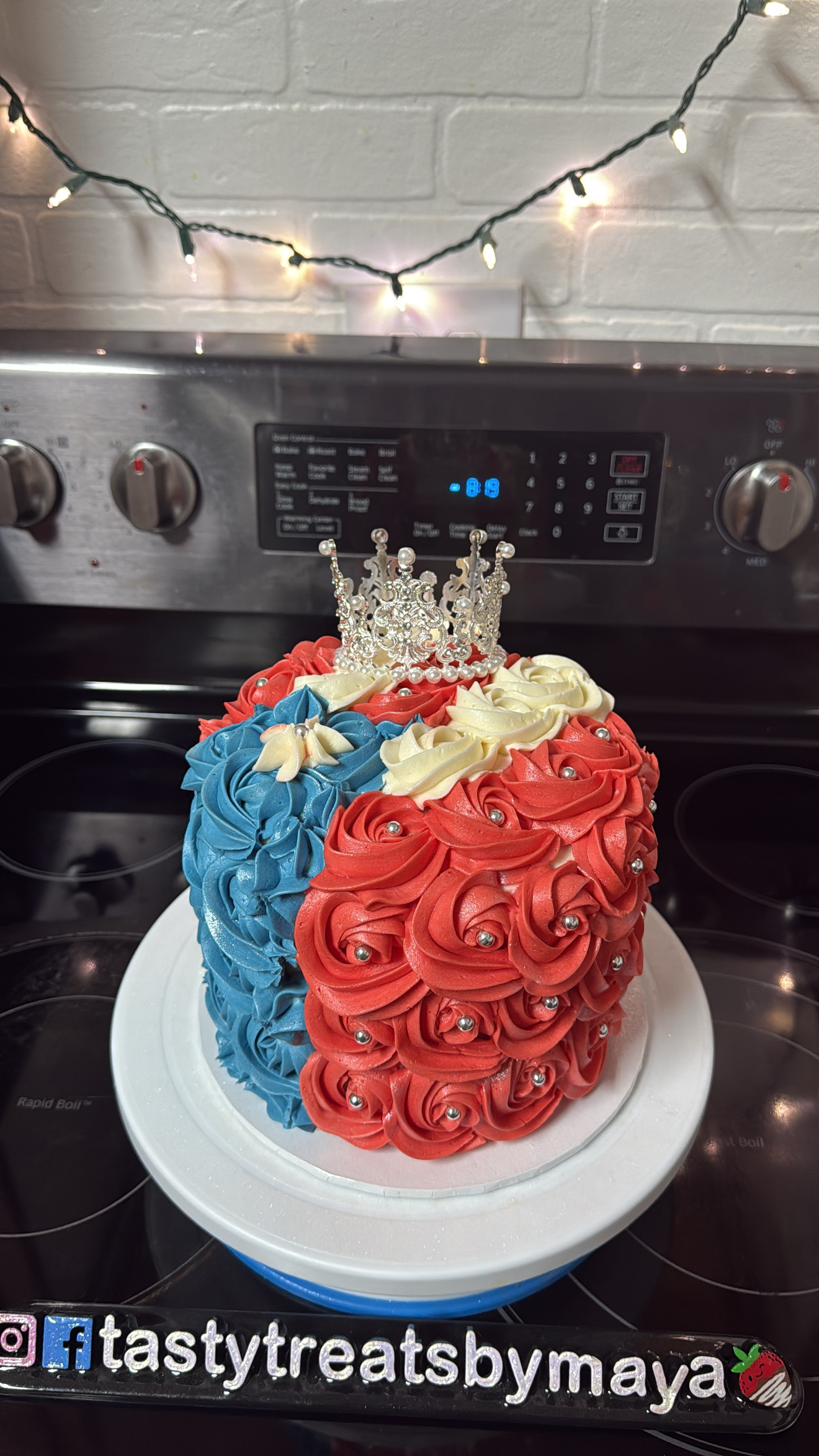 6 inch custom cake 