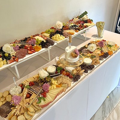 8ft Board (Feeds 35-40)