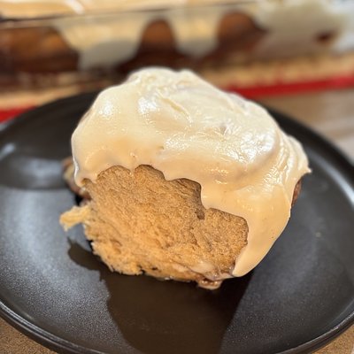 Cinnamon Rolls 2 Count