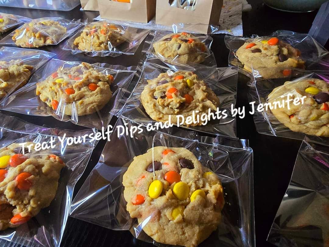 Reeses Pieces Peanut Butter Cookies 