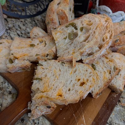 Sourdough Jalepeno Cheddar Loaf