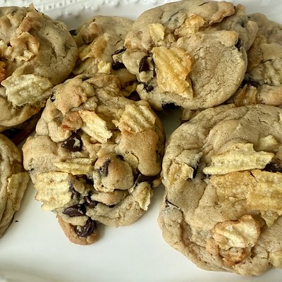  Sweet N’ Salty Cookies 