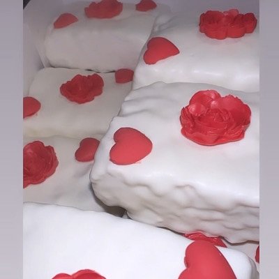 Chocolate Rice Krispies ( dozen ) 