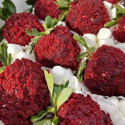 Chocolate Covered Strawberries (Starting price)