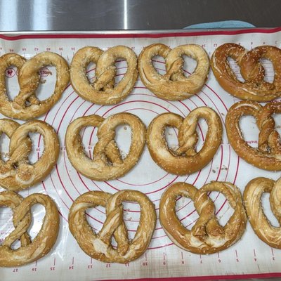 Soft Pretzels 