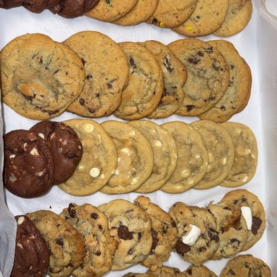 Variety Cookie Box. Dozen Your Choice!