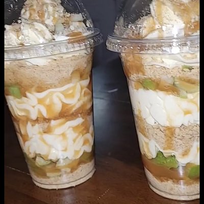 Caramel Apple Cheesecake 