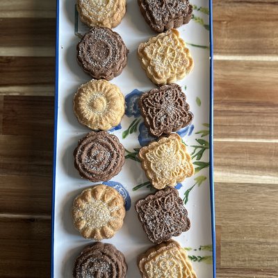 Butter Press Cookies Box Of 12 - Start 05/16