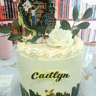 1 TIER 6 Layer Semi Tall Cake