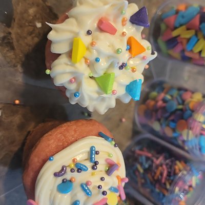 Customized Mini Cupcakes 🧁 