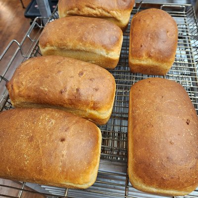 Farmhouse White Sandwich Bread 