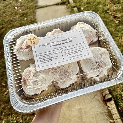 Sourdough Cinnamon Rolls W/ Vanilla Bean Icing (4 Pack) 