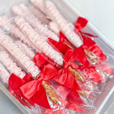 Pretzel Rods, Chocolate-Dipped
