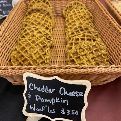 Cheddar Cheese And Pumpkin Woofles 