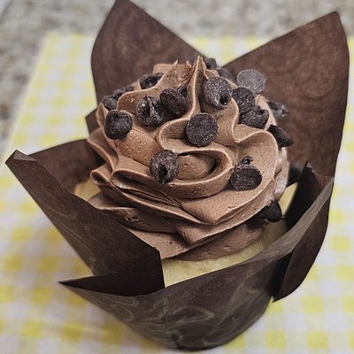 Timeless Duo Cupcakes -  6 Count