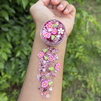 Sparkle Sauce | Picking Petals 
