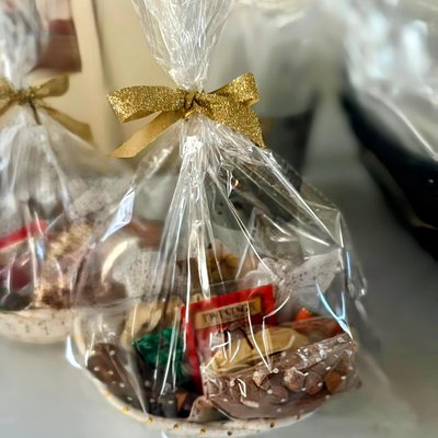 Small bread and cookie basket
