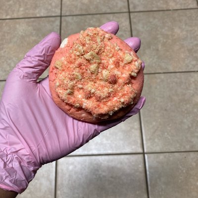 Strawberry Crunch Cheesecake