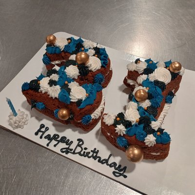 Custom Small Number Cakes
