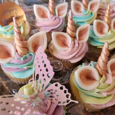 Custom Cupcakes
