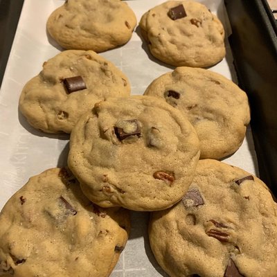Bourbon Chocolate Chip Cookies 