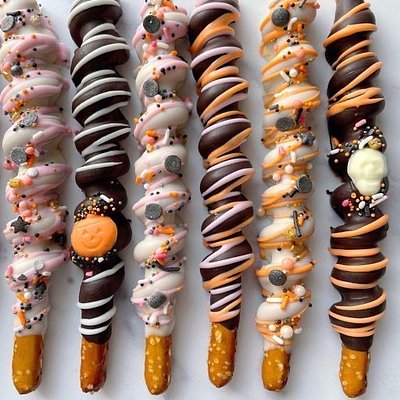 Chocolate Covered Pretzels - Custom Design