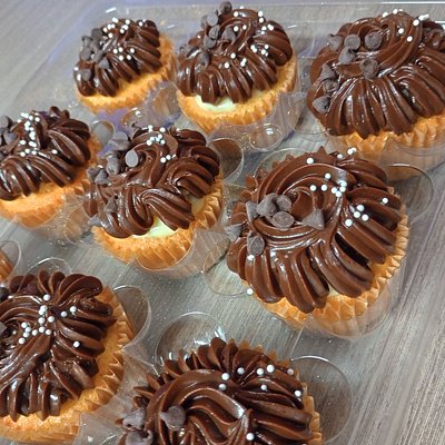 Gourmet Cupcake 12 Counts 