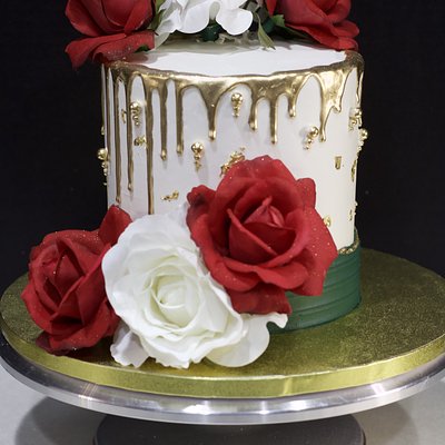 Custom Cakes