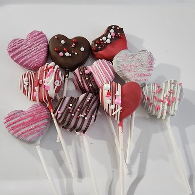 12 Cake Pops 