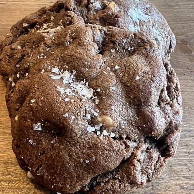 Chocolate Carrie-Mel (1/2 Dozen) 