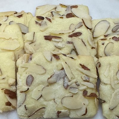 Sugar Almond Cookies 