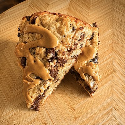 Espresso Chocolate Chip Scones - 2pk