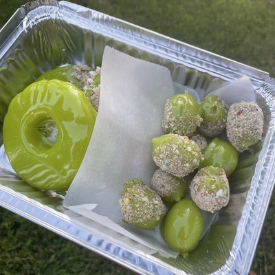 3 Sour Skittles Pineapple & 10 Grape Combo (no Topping Or Flavor Selection Come Standard)