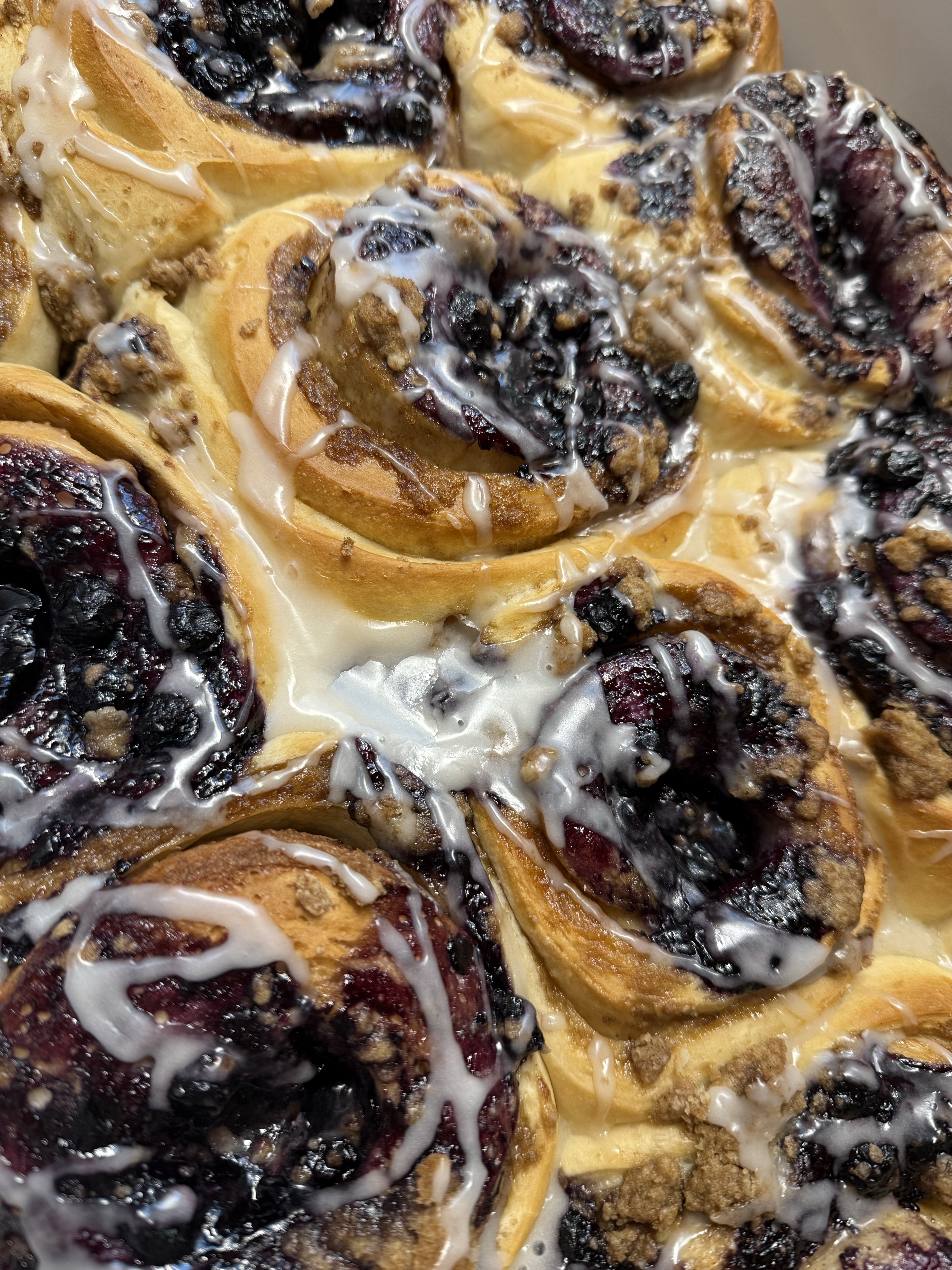 Crumble Buns